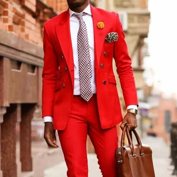 הגעה חדשה אדום מזדמן הנשף מתאים עבור Mens כפול עם שדיים 2 יצירה אפריקאית החבר החתונה טוקסידו להגדיר את הז ' קט מכנסיים