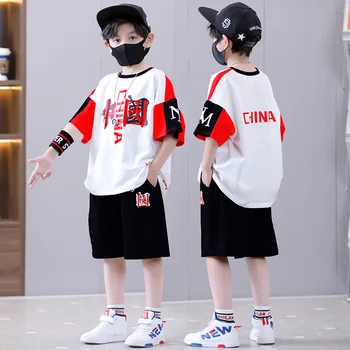 בסגנון סיני בנים בגדי קיץ סטים 2023 אופנה חדשה אותיות הדפס טלאים 2 חתיכות בגדי ילדים נער תלבושות תחפושת